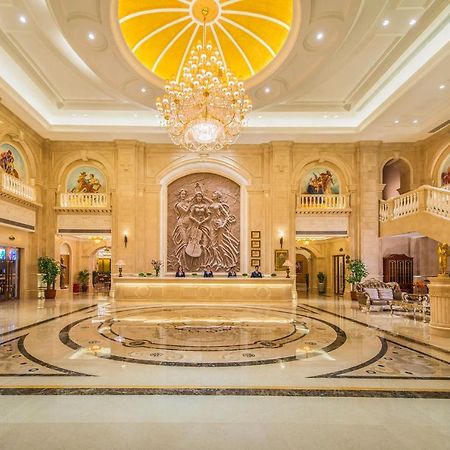 Vienna Hotel Shenzhen Exibition Center Екстериор снимка