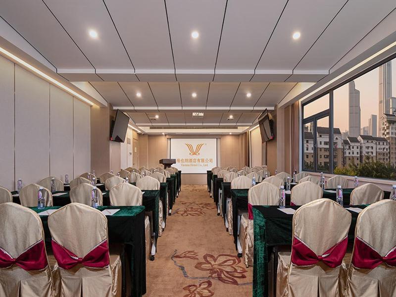 Vienna Hotel Shenzhen Exibition Center Екстериор снимка