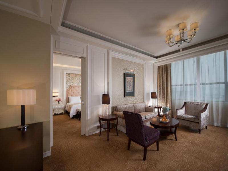 Vienna Hotel Shenzhen Exibition Center Екстериор снимка