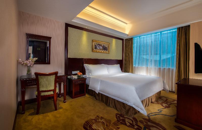 Vienna Hotel Shenzhen Exibition Center Екстериор снимка