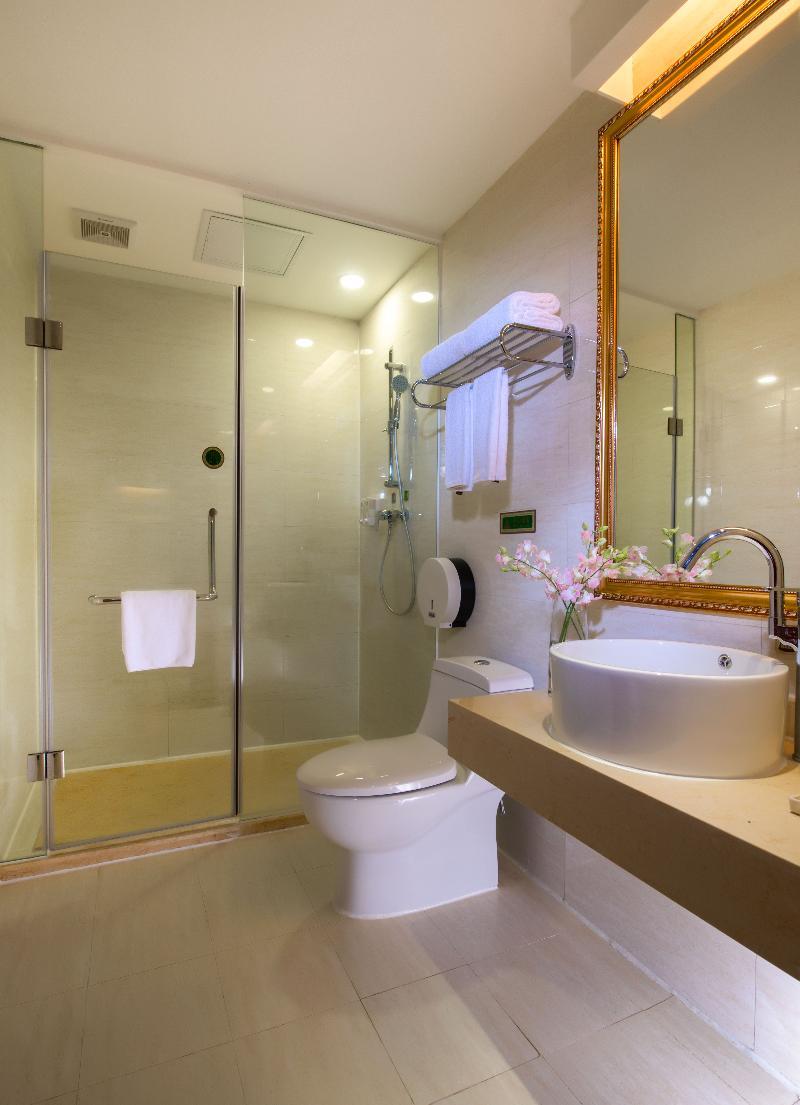 Vienna Hotel Shenzhen Exibition Center Екстериор снимка