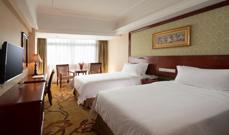 Vienna Hotel Shenzhen Exibition Center Екстериор снимка