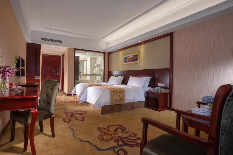 Vienna Hotel Shenzhen Exibition Center Екстериор снимка