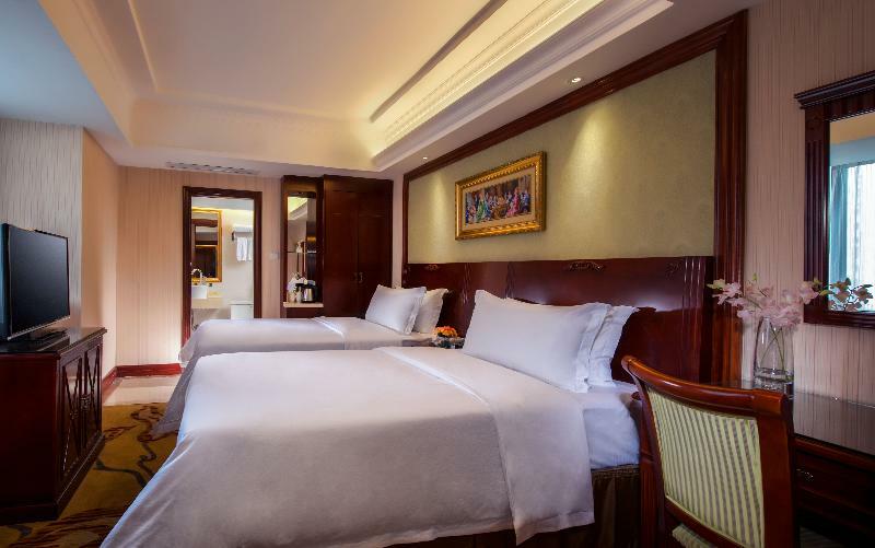 Vienna Hotel Shenzhen Exibition Center Екстериор снимка